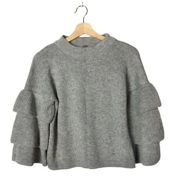 Poof Gray Tiered Ruffle Long Sleeve Crewneck Sweater S - Picture 2 of 4